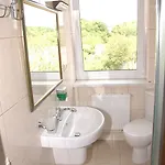 Guest House Motel