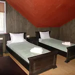 Guest House Motel *
