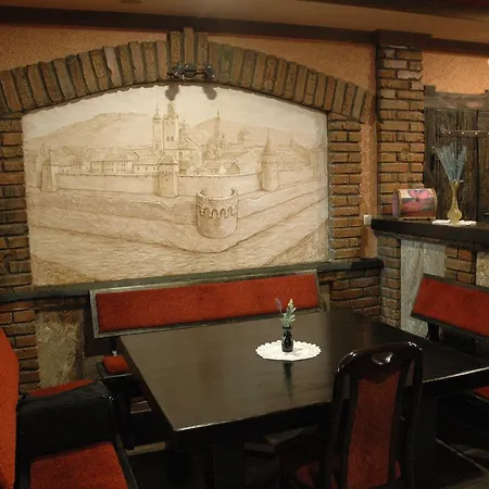 Guest House 汽车旅馆 利沃夫