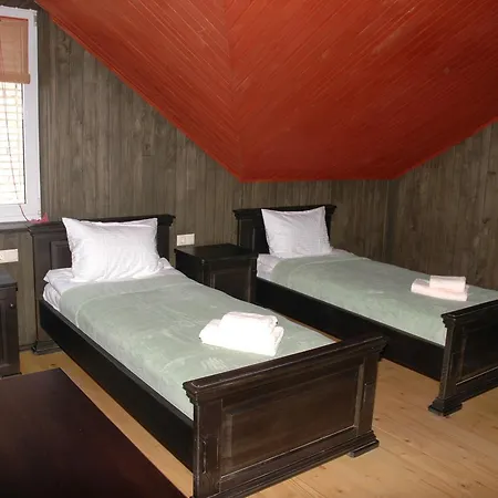 Guest House 汽车旅馆 *