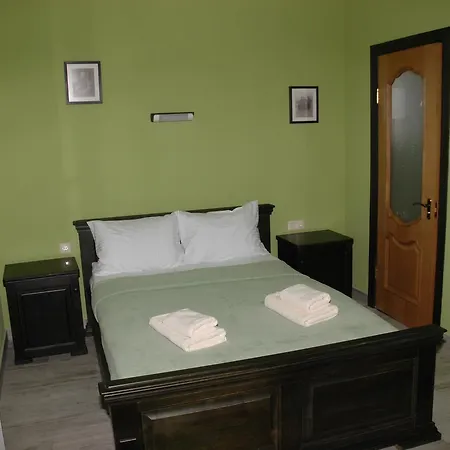 汽车旅馆 Guest House