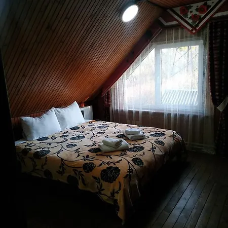 Guest House *