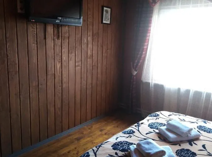 Guest House リヴィウ